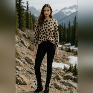 NWOT Pieces Leopard print Sweater